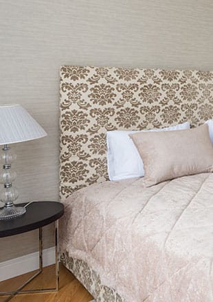 damask tapecirano uzglavlje kreveta Tapetarski lab Bež